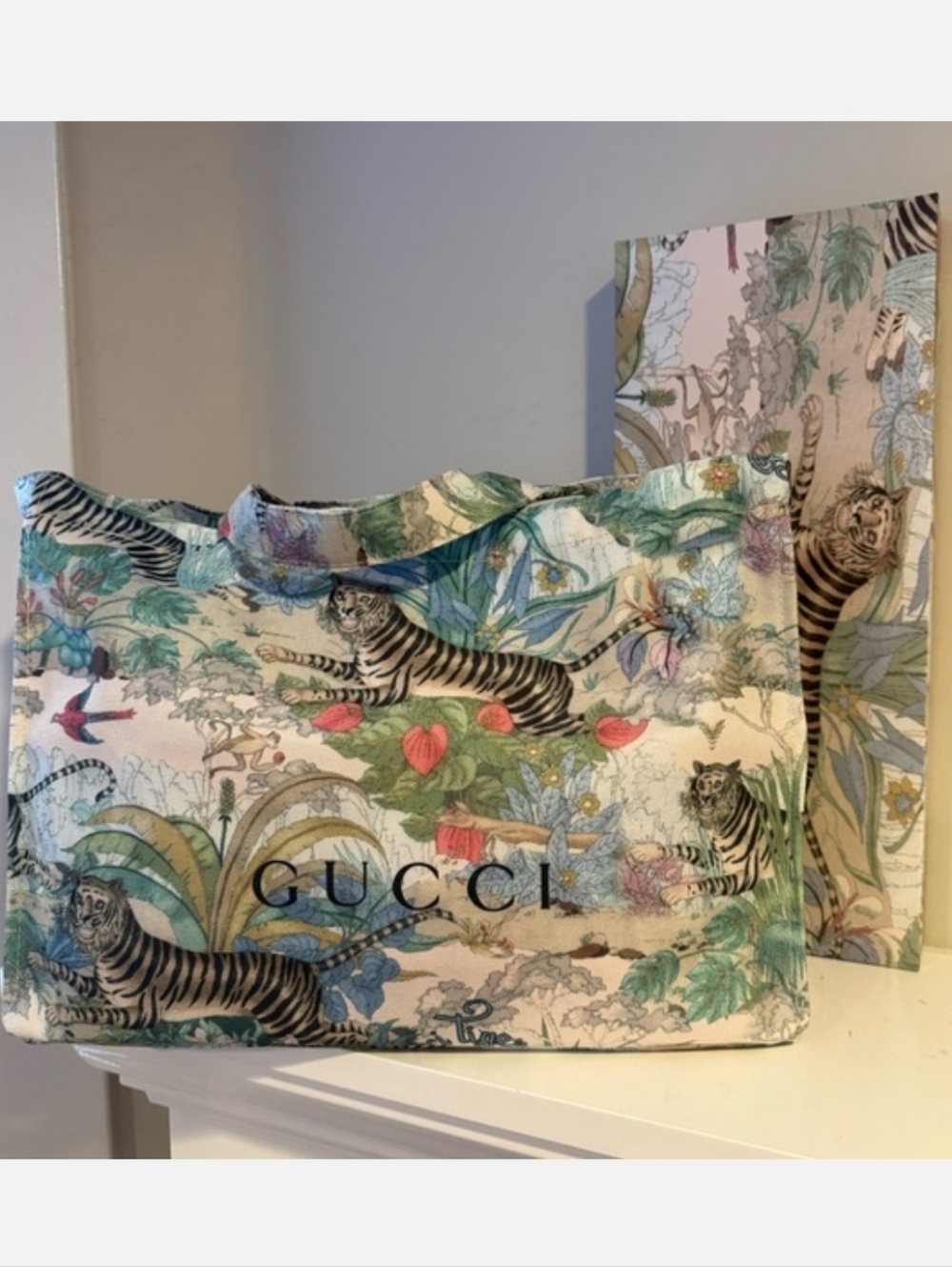 NEW Gucci Beauty Multicolor Canvas Print Tote Bag With Gifting Box - Picture 13 of 13